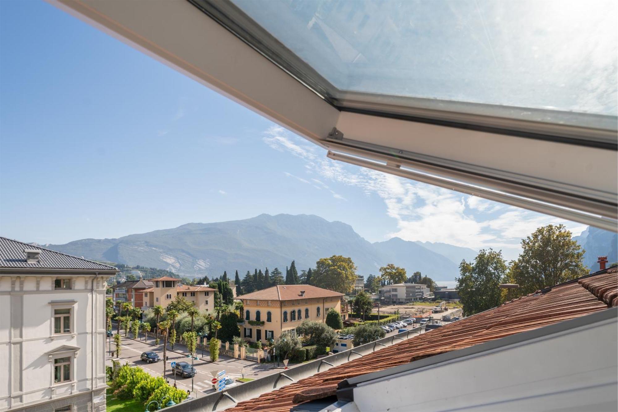 Villa Liberty - Next To Fraglia Vela Riva Exteriér fotografie